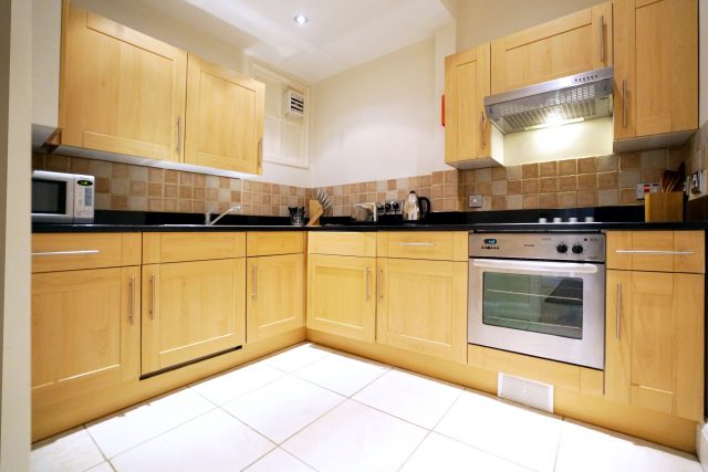 Maykenbel Apartments 17 Hertford Street 1 Bedroom Standard