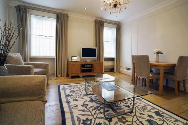 Maykenbel Apartments 17 Hertford Street 1 Bedroom Standard