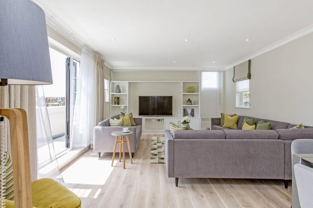 Maykenbel Apartments Chesham Court 3 Bedroom Suite
