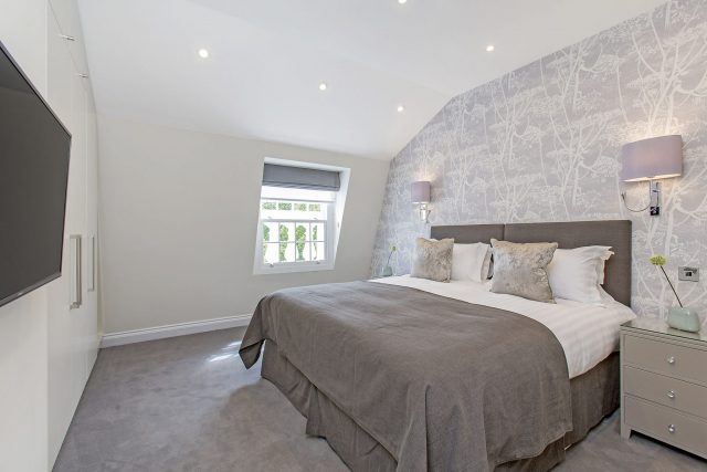 Maykenbel Apartments Chesham Court 3 Bedroom Suite