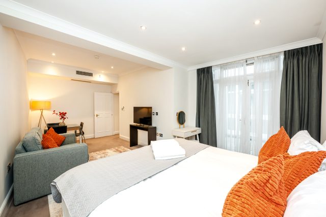 Manson Place studio Flat 2